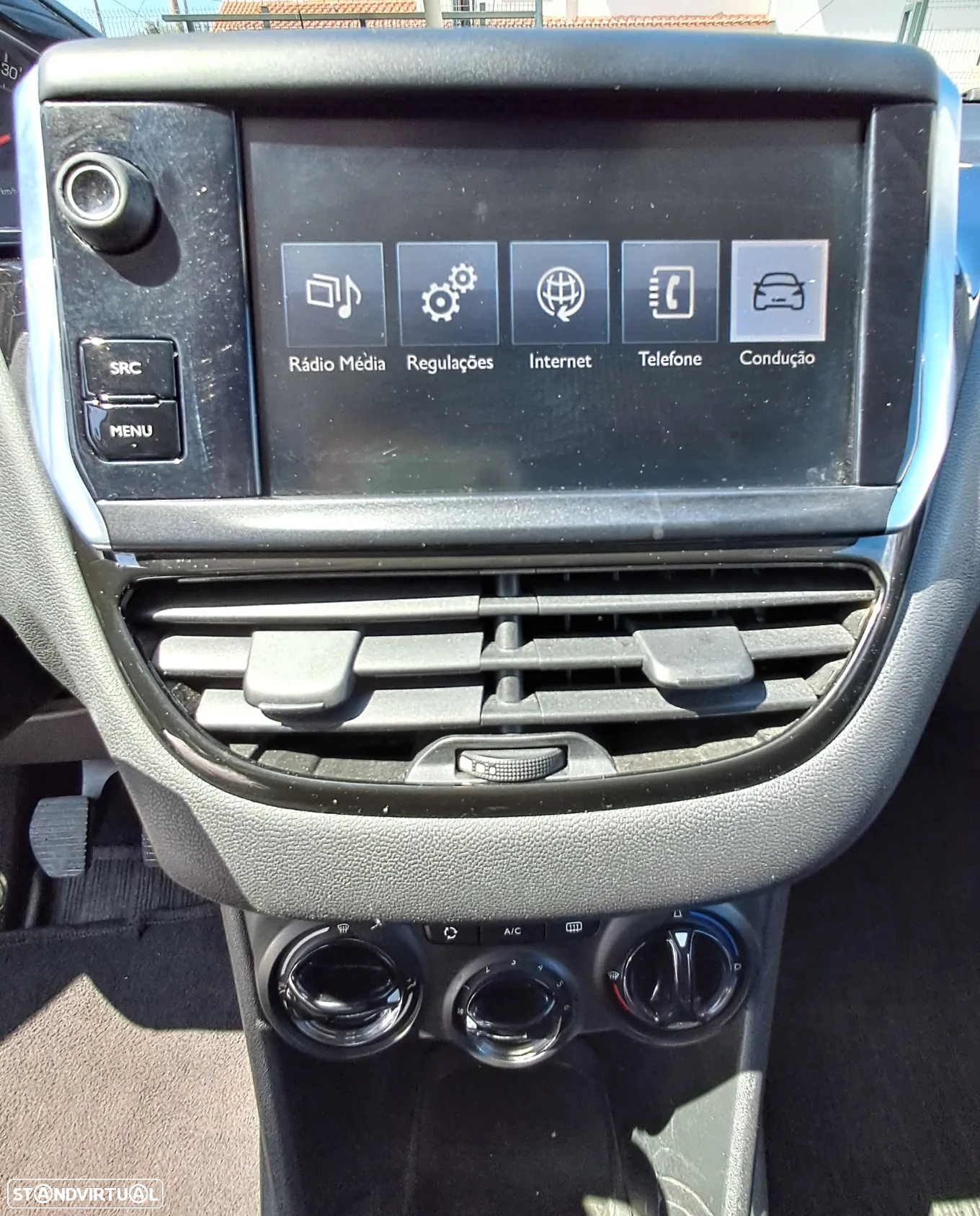 Peugeot 208 1.4 HDi Active - 8