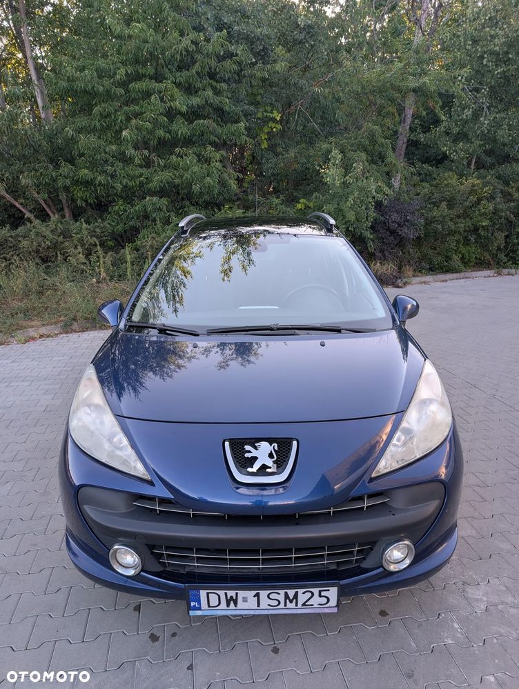 Peugeot 207 1.6 HDi - 4