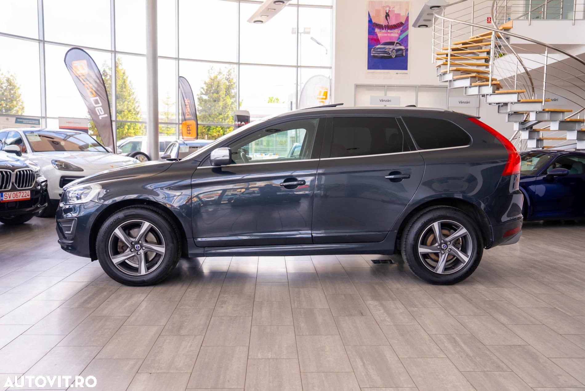 Volvo XC 60 - 4