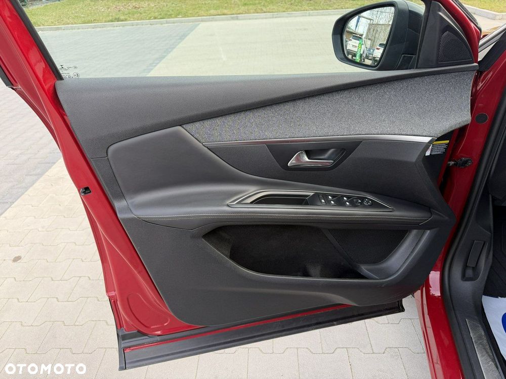 Peugeot 3008 PureTech 130 Stop & Start GPF Allure Pack - 16