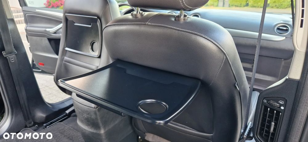 Ford S-Max - 31