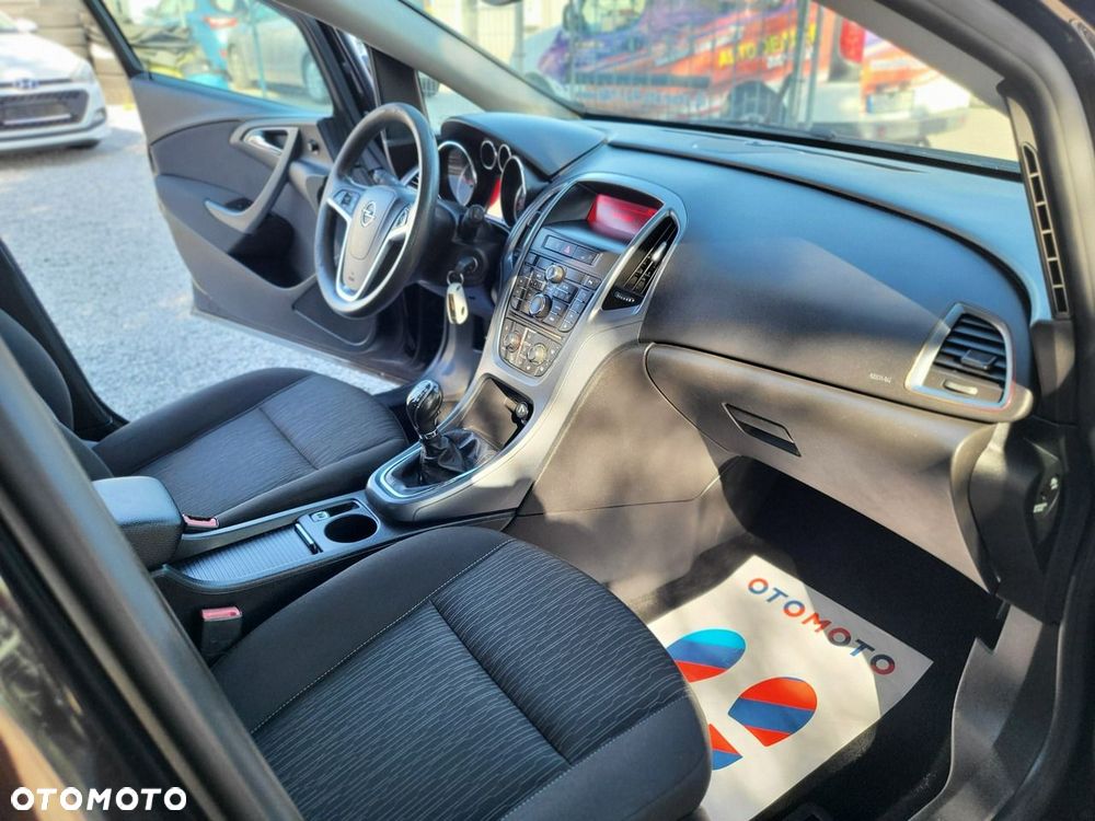 Opel Astra - 18