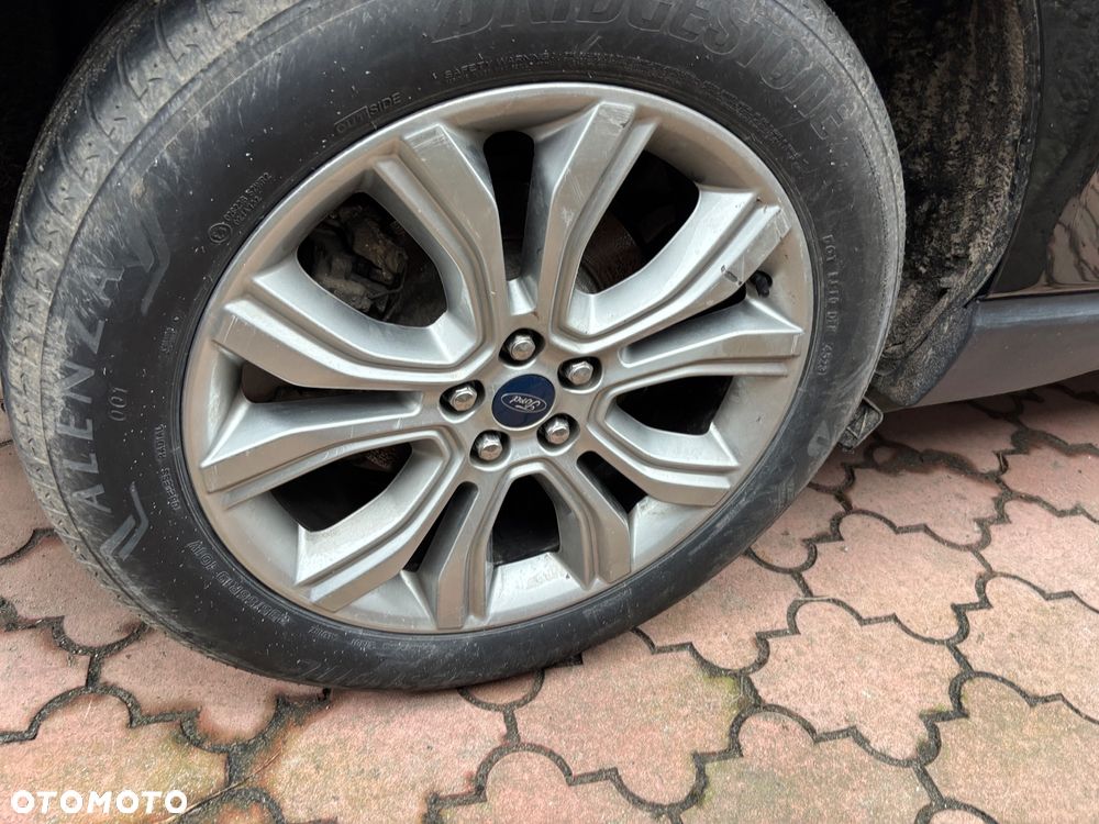 Ford Kuga 2.0 EcoBoost 4x4 Titanium - 14