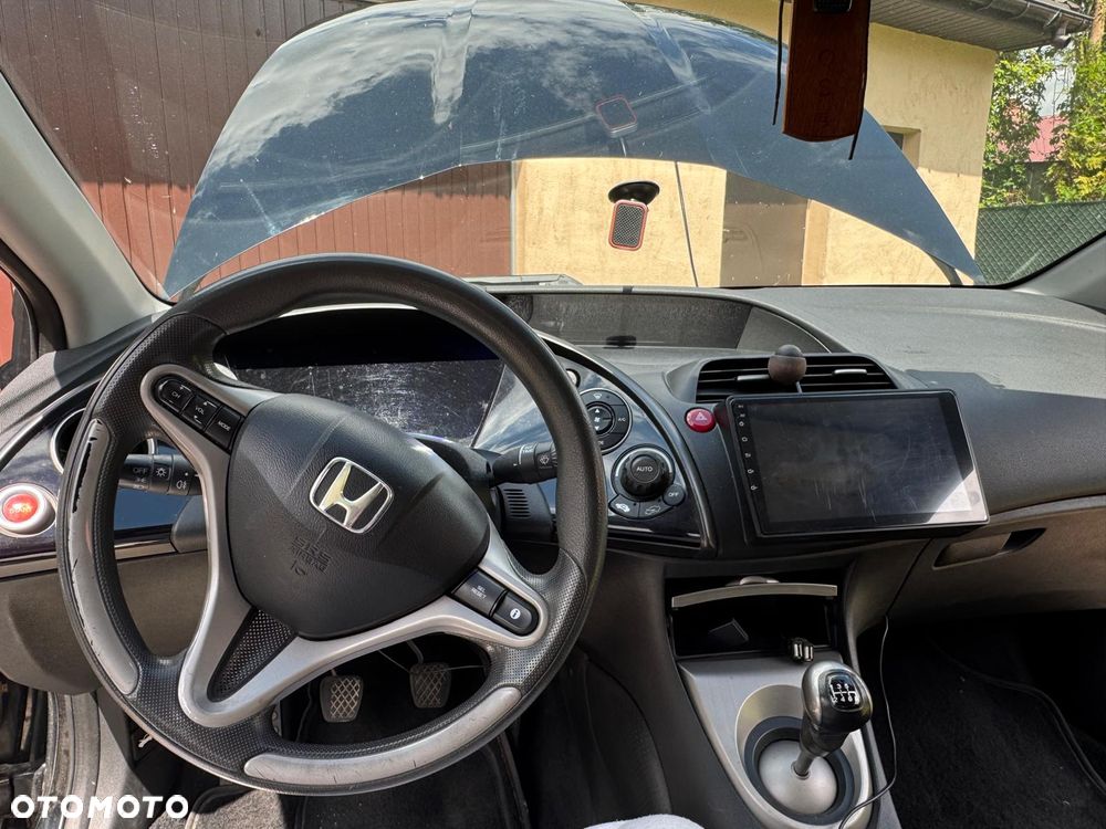 Honda Civic 1.8 Comfort - 9