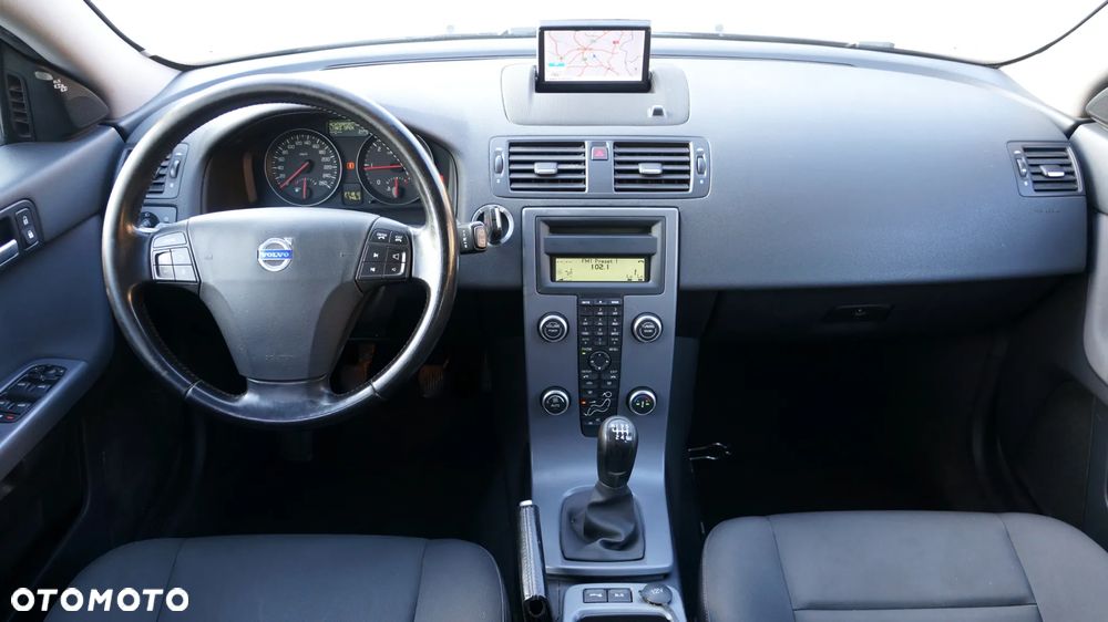 Volvo V50 D2 Momentum - 9