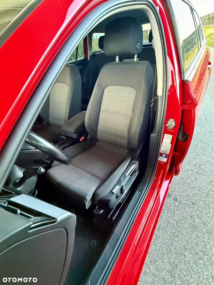 Volkswagen Passat 2.0 TDI SCR Comfortline DSG - 17