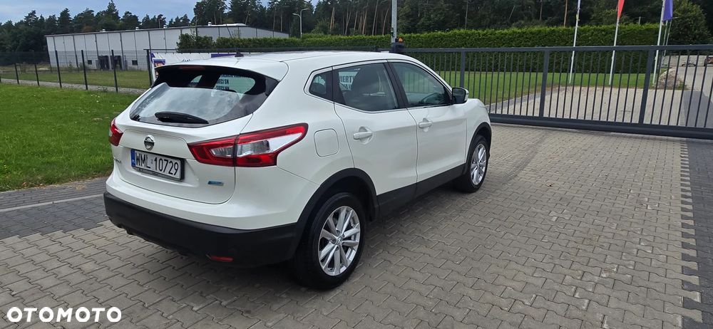 Nissan Qashqai 1.5 dCi Tekna - 6