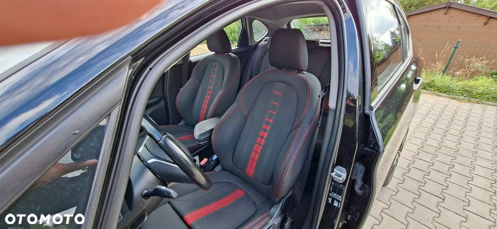 BMW Seria 2 218d Sport-Aut Advantage - 12