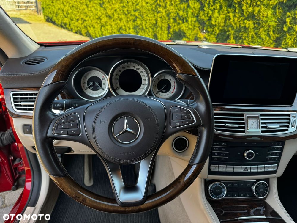 Mercedes-Benz CLS - 13