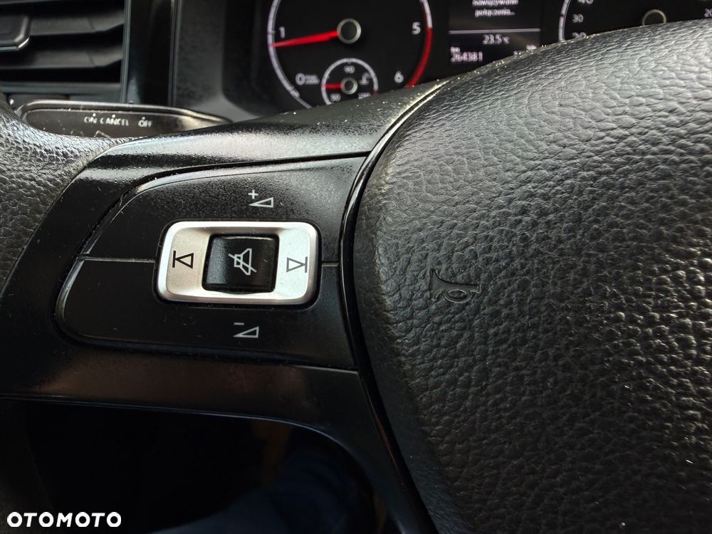 Volkswagen Polo 1.6 TDI SCR Comfortline - 9