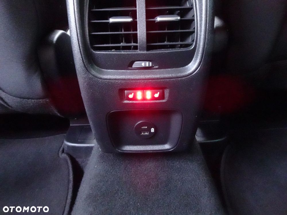 Ford Kuga 1.5 EcoBoost FWD Titanium - 33