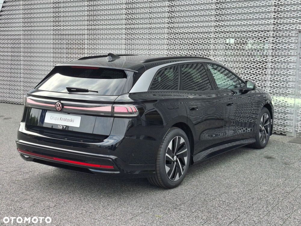 Volkswagen ID.7 77kWh Pro Plus - 7