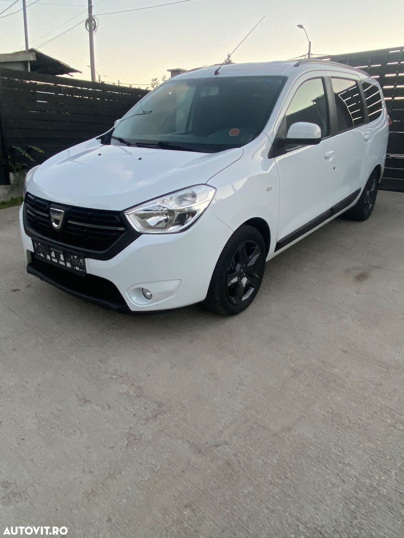 Dacia Lodgy - 13