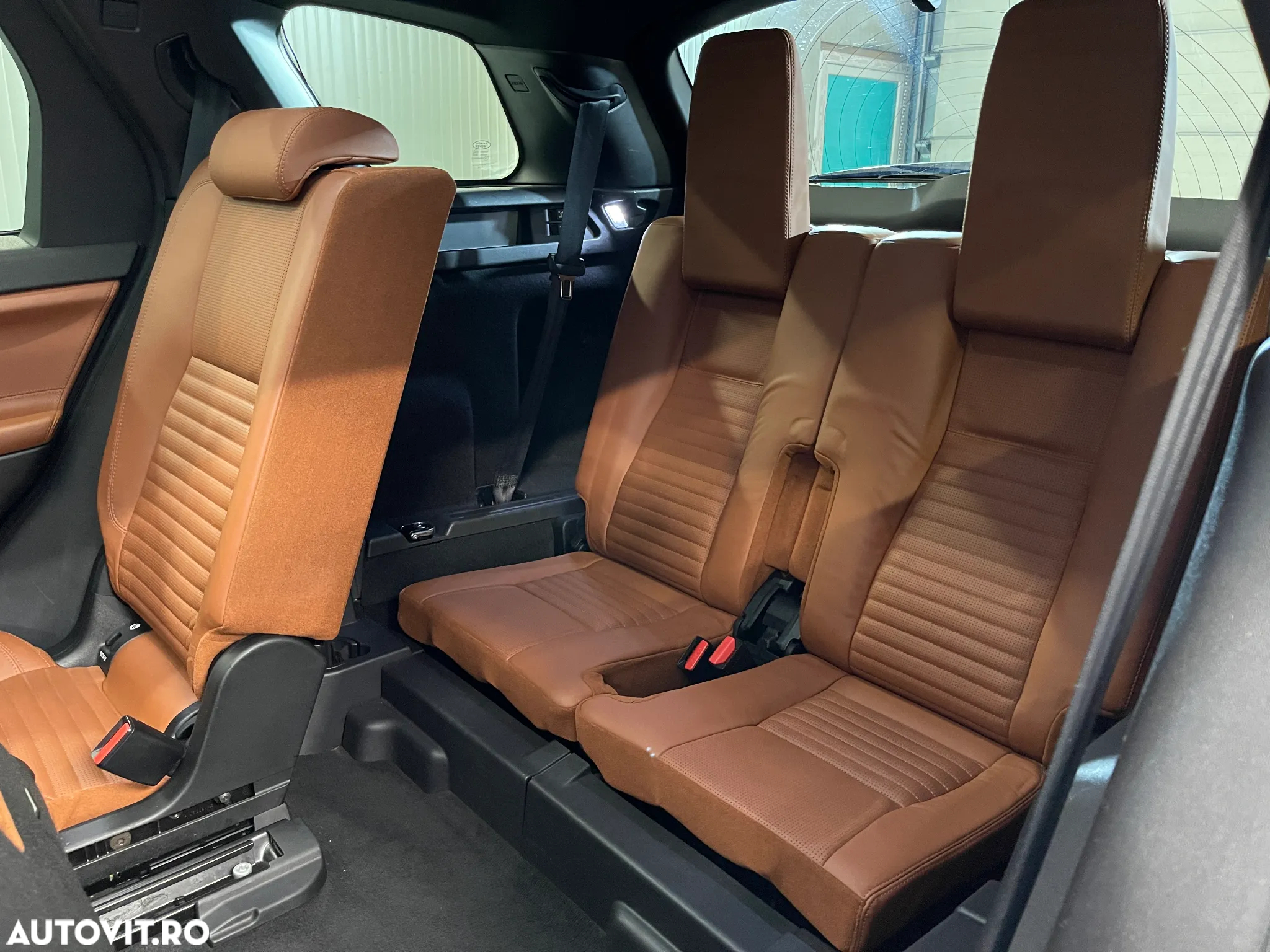 Land Rover Discovery Sport 2.0 l TD4 HSE Luxury Aut. - 13