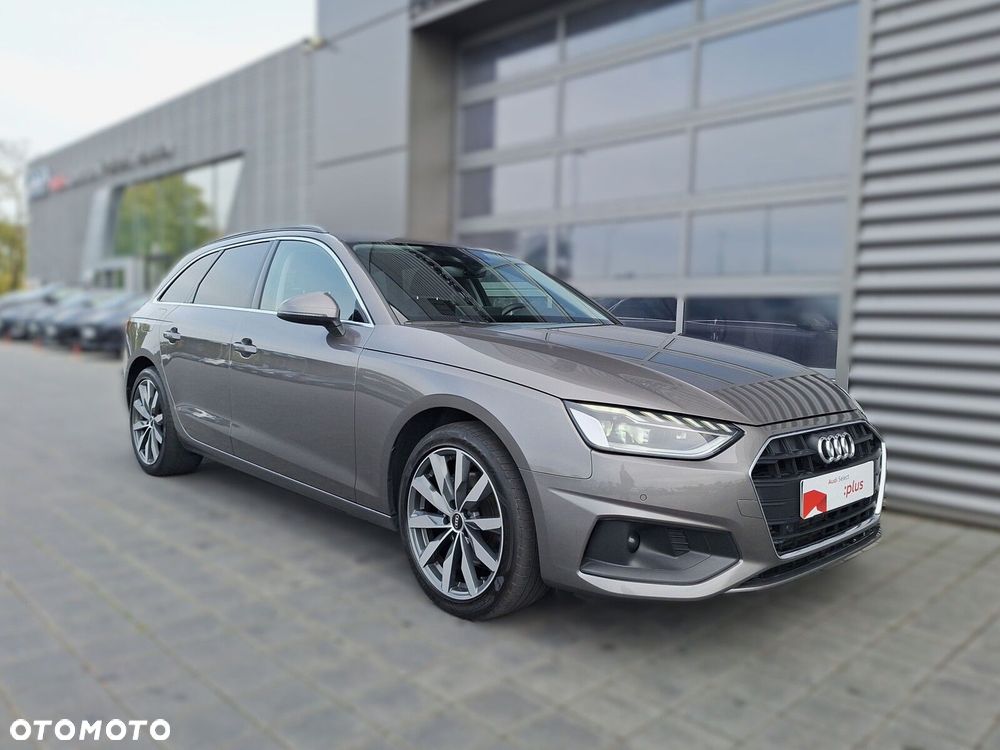 Audi A4 Avant - 33