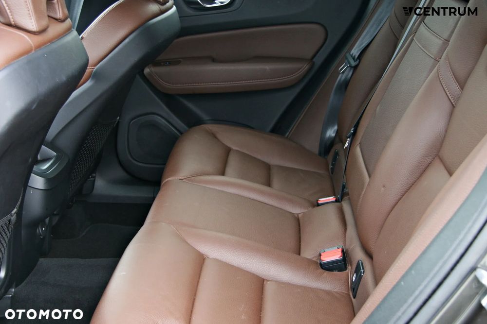 Volvo XC 60 T5 GPF AWD Inscription - 11