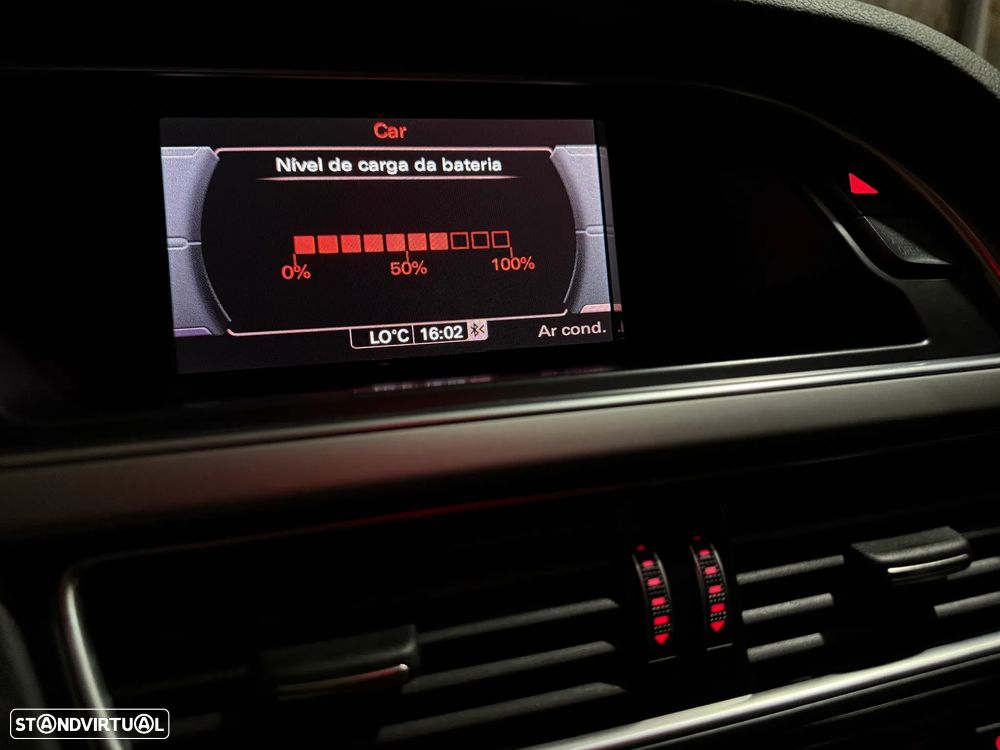 Audi A4 Avant 2.0 TDI Business Line S-line - 44