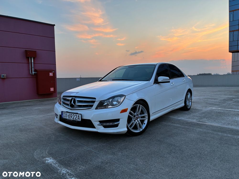 Mercedes-Benz Klasa C 250 7G-TRONIC Avantgarde Edition - 1