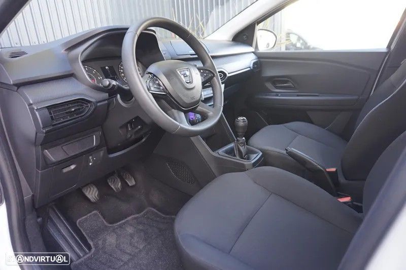 Dacia Sandero 1.0 SCe Essential - 9