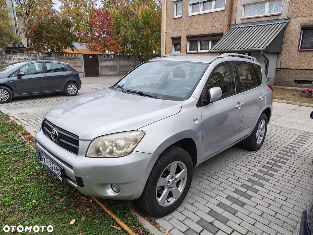 Toyota Rav4 2007 photo 2