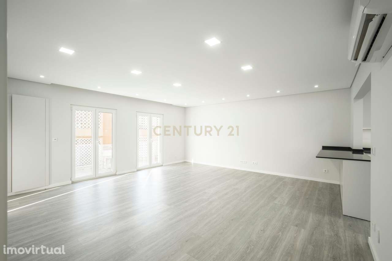 Apartamento T3 a estrear na Parede - Grande imagem: 3/28