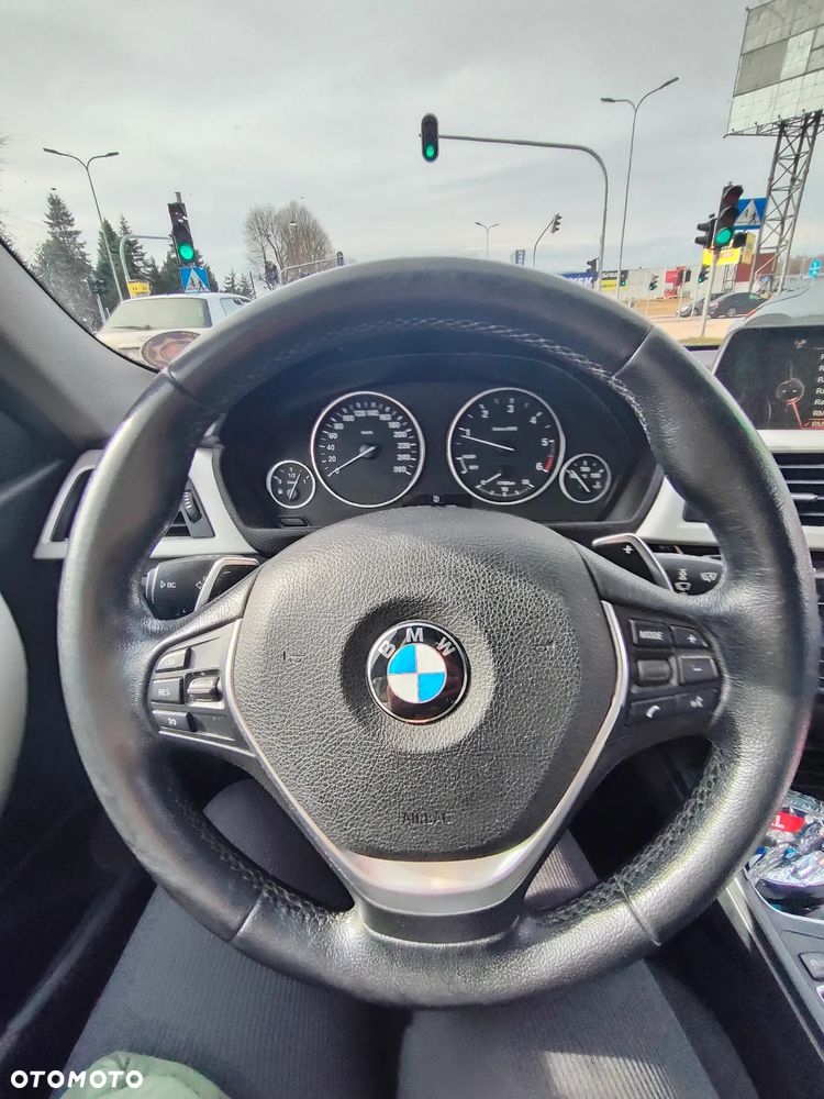 BMW Seria 3 320d - 9