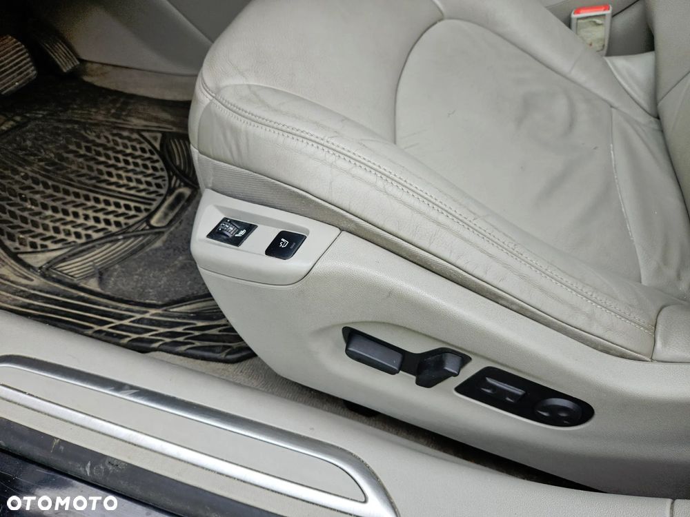 Citroën C5 2.0 HDi Exclusive Equilibre Navi - 14