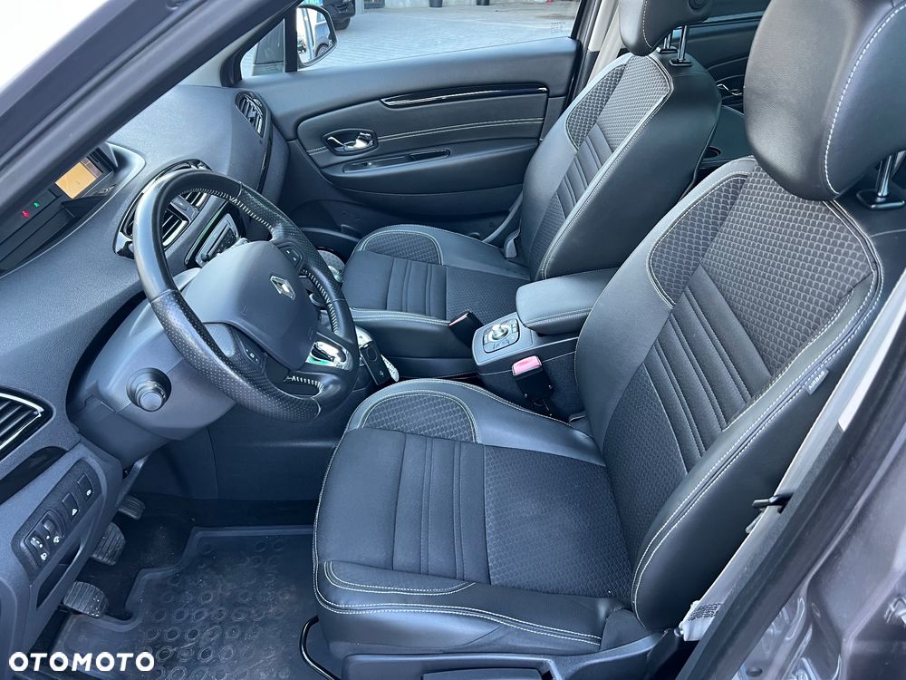 Renault Scenic 1.2 TCe Energy Bose - 13