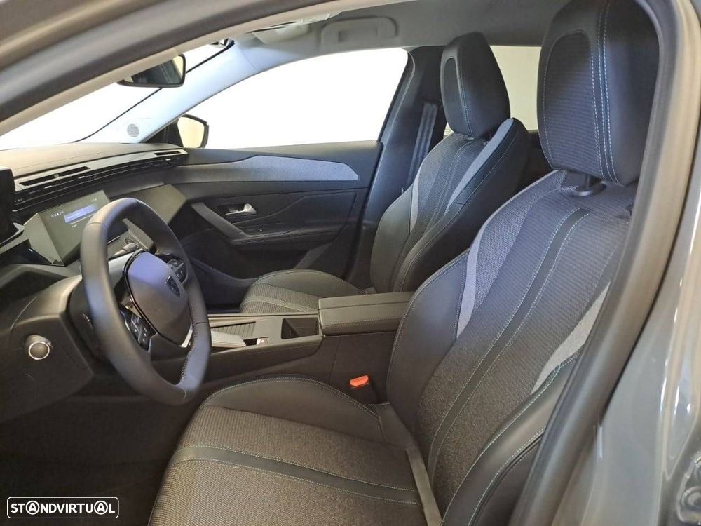 Peugeot 408 1.2 Hybrid Allure e-DCS6 - 9