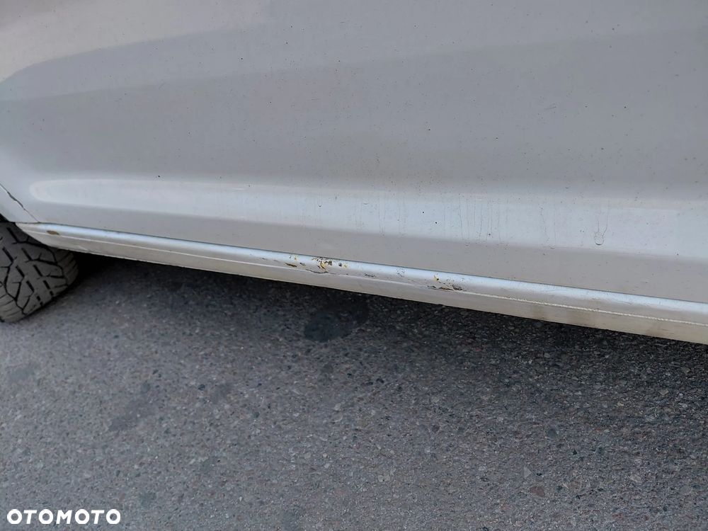 Volkswagen Caddy 2.0 TDI Comfortline - 16