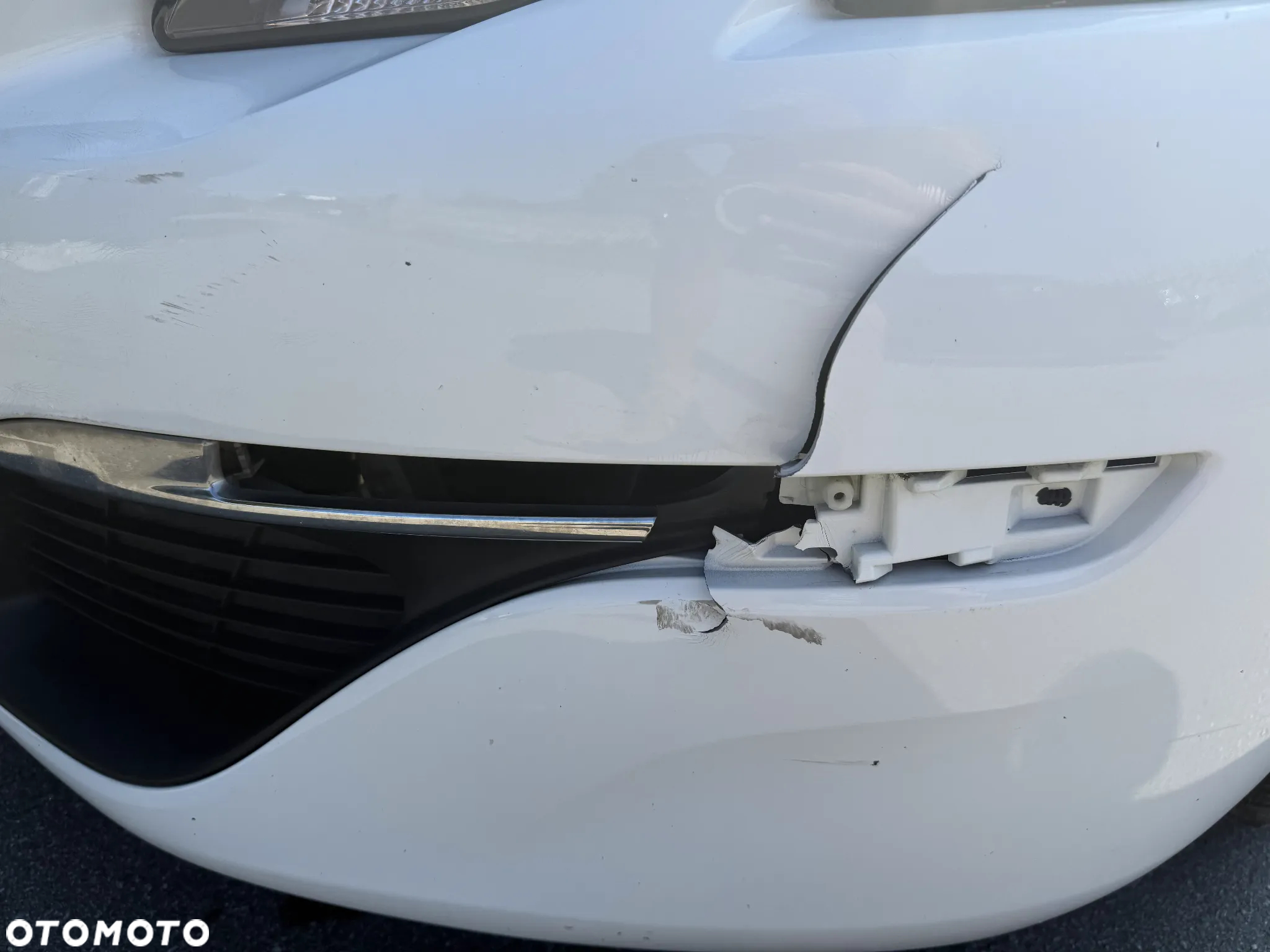 Peugeot 308 - 16