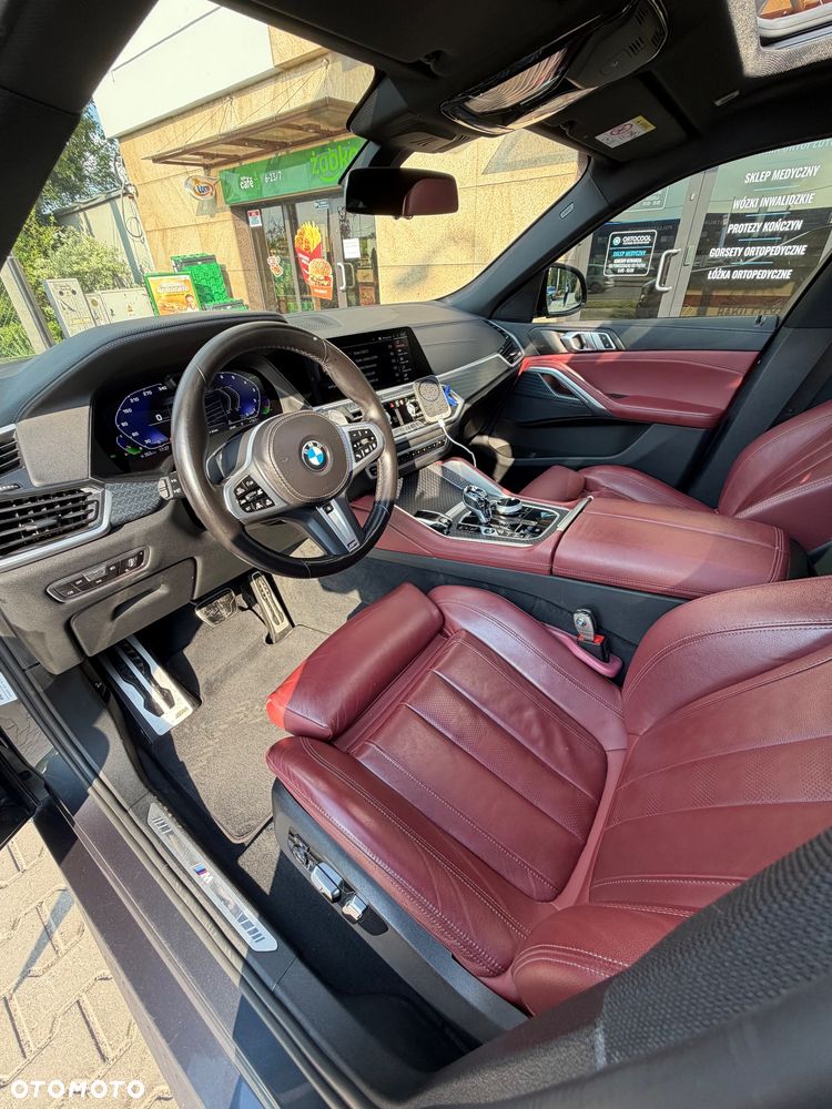 BMW X6 xDrive40i mHEV - 17