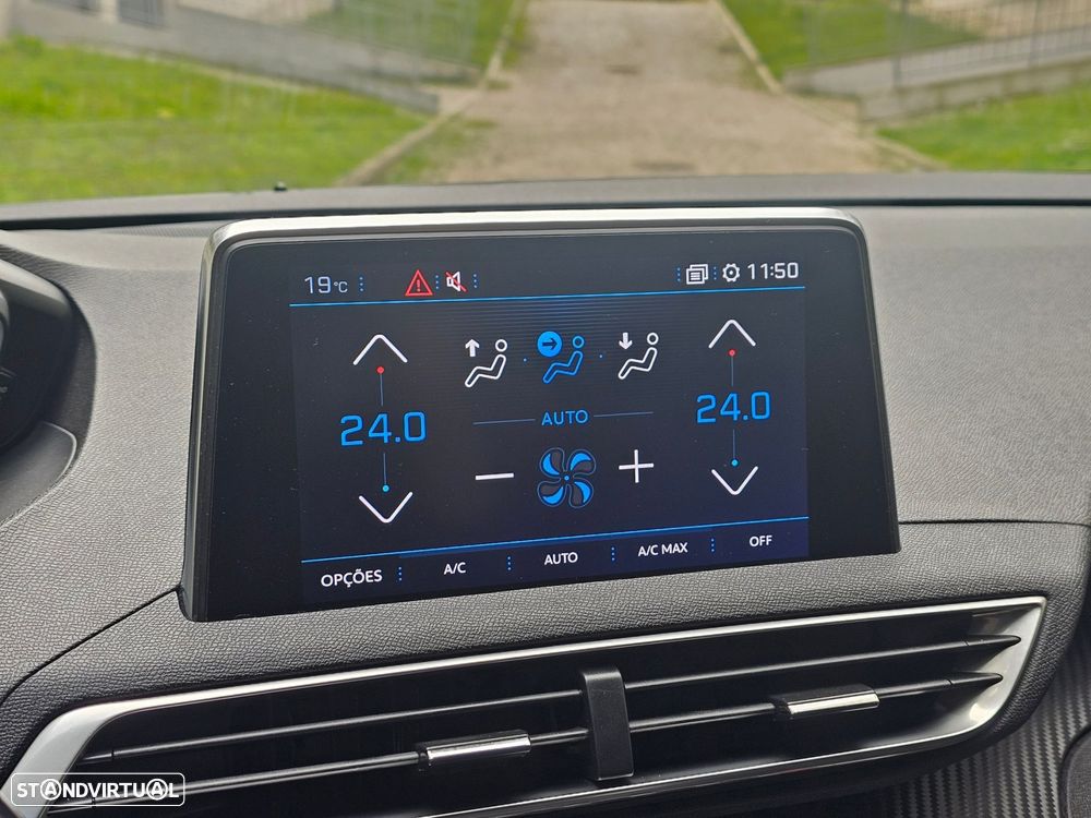 Peugeot 3008 1.2 PureTech Active - 25