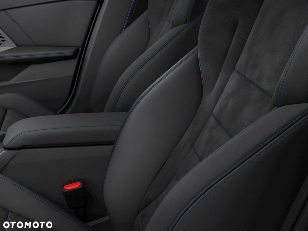 BMW Seria 1 120i Advantage - 9