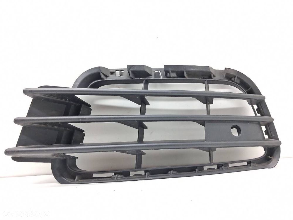 KRATKA ZDERZAKA LEWA VW TOUAREG II 7P 7P6853665A - 2