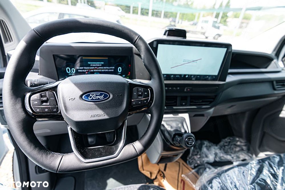 Ford Transit Custom 320 L2H1 Trend 2.0 136KM - 15