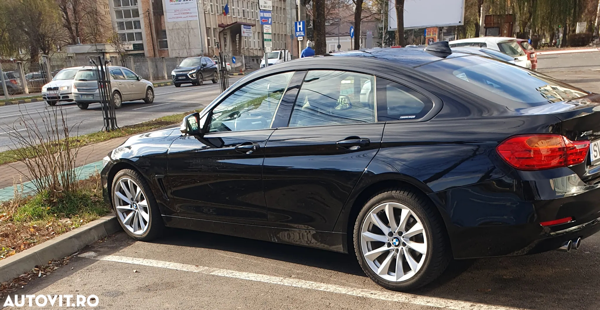 BMW Seria 4 420d Gran Coupe xDrive Sport-Aut. - 3