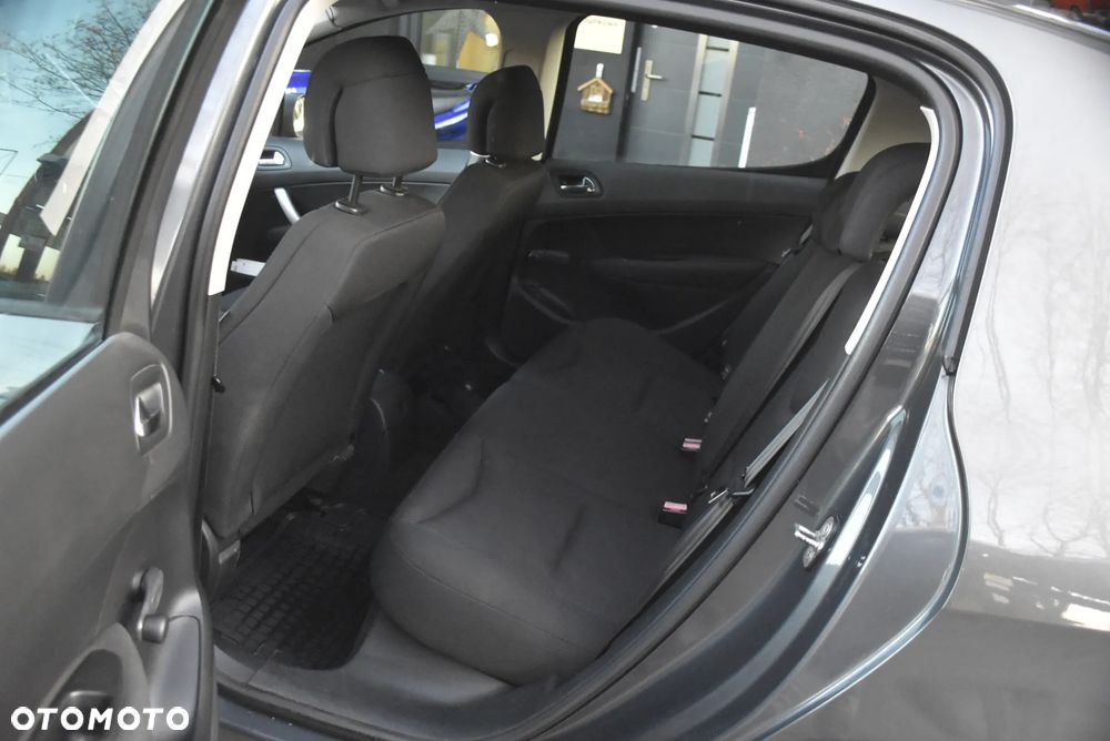 Peugeot 308 1.6 Premium - 9