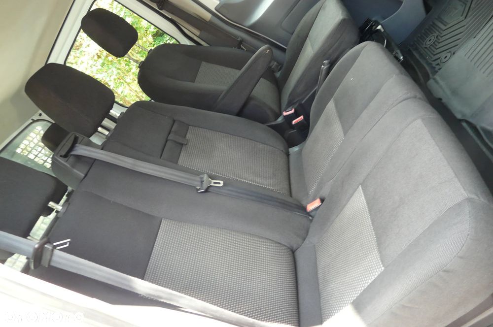 Ford TRANSIT DOKA 155KM 7 osób i paka 287cm - 28