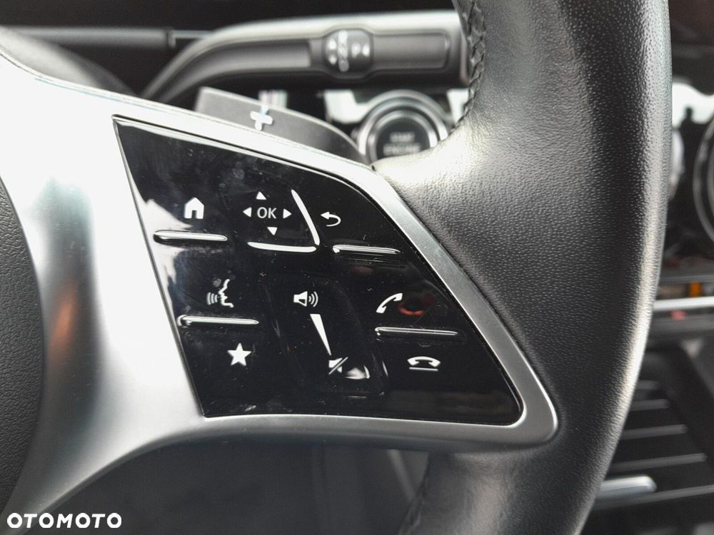 Mercedes-Benz Klasa B 200 7G-DCT - 24