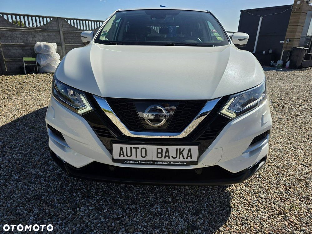 Nissan Qashqai 1.6 DCi ALL-MODE 4x4i N-Connecta - 27