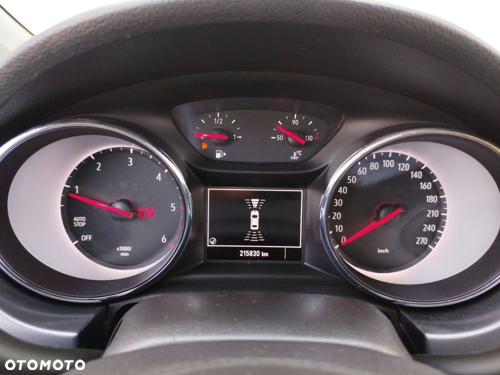 Opel Astra 1.6 CDTI Enjoy S&S - 11