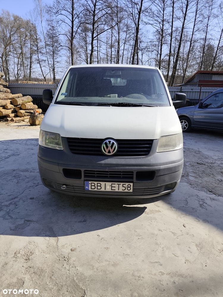Volkswagen Transporter - 1