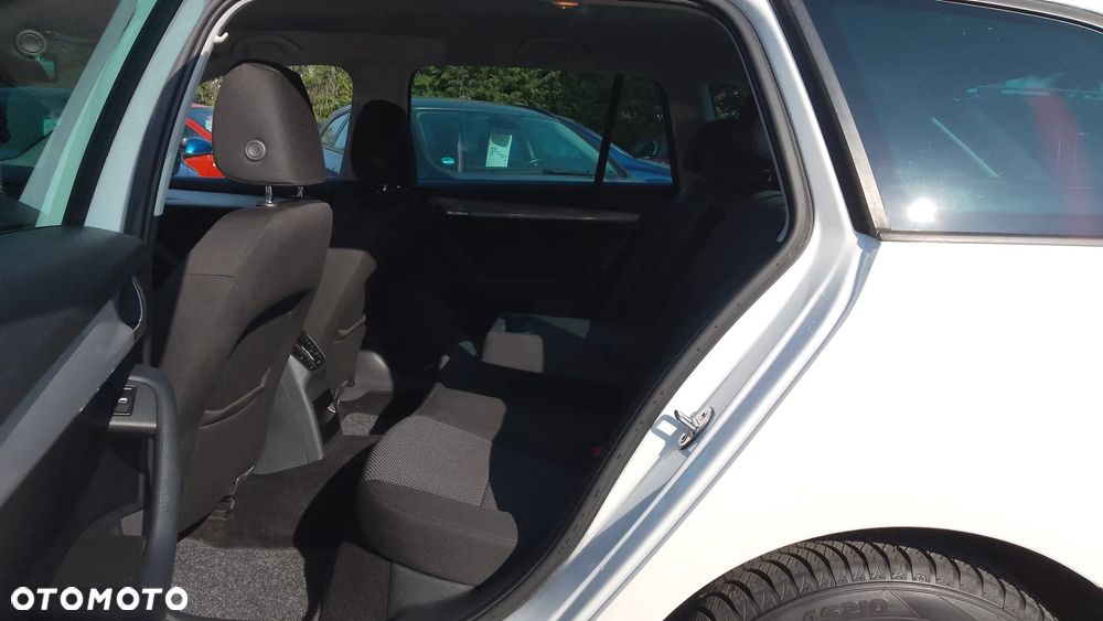 Skoda Octavia 1.6 TDI Edition - 18