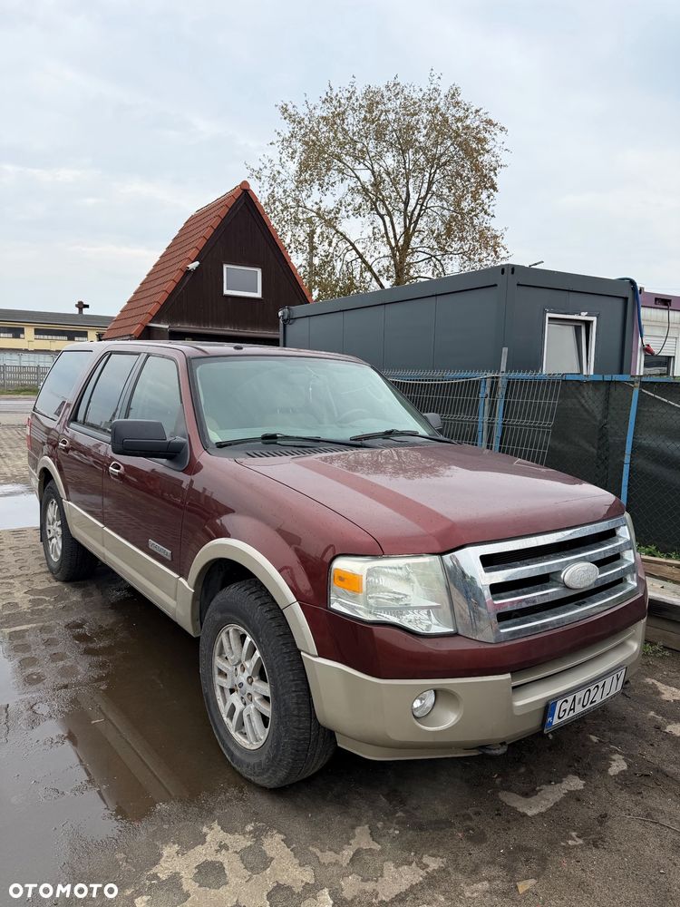 Ford Expedition - 1