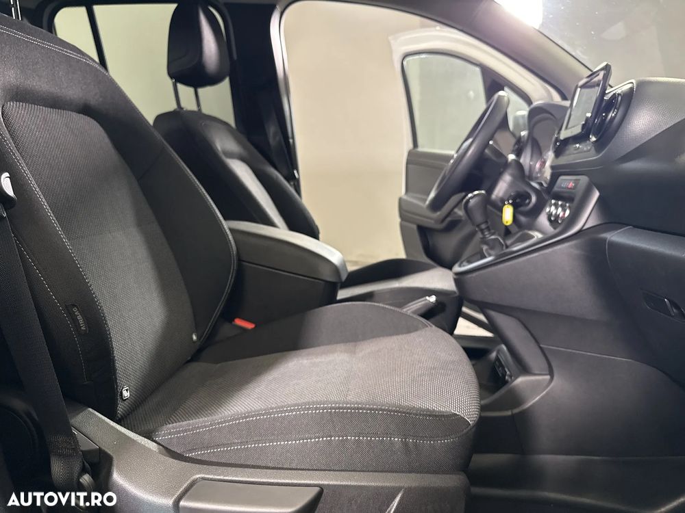 Mercedes-Benz Citan Mixto 110 CDI Lung 95CP FWD 6MT - 12