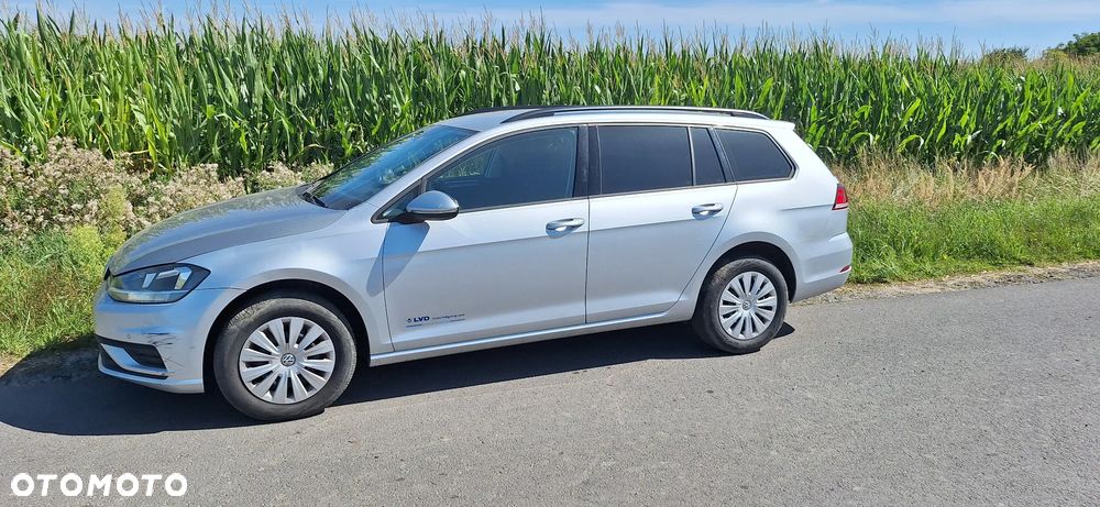 Volkswagen Golf - 8