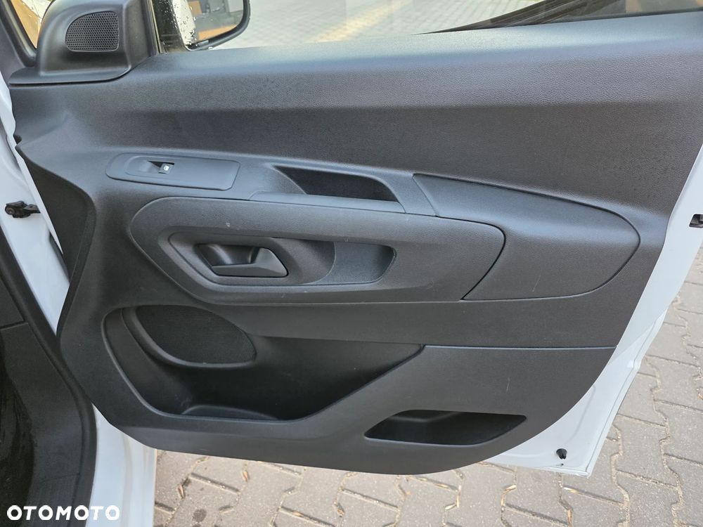 Toyota Proace City - 20