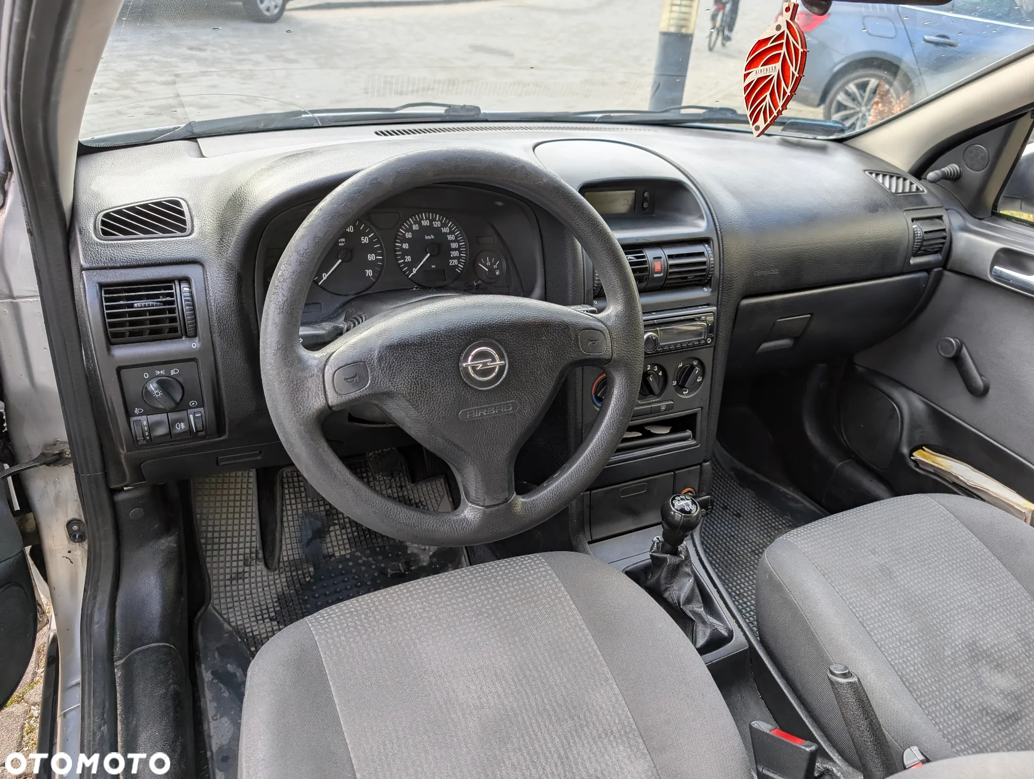 Opel Astra - 11