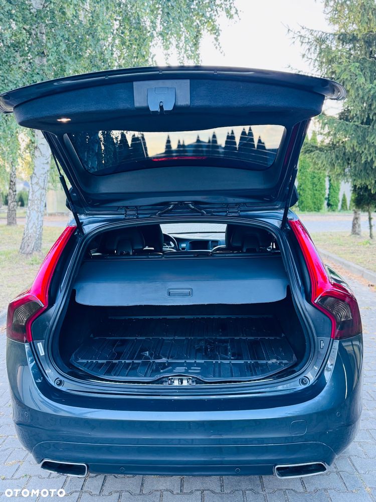 Volvo V60 - 8